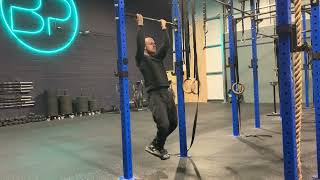 Supinated pull up demonstration