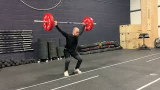 Tempo snatch to hip demonstration